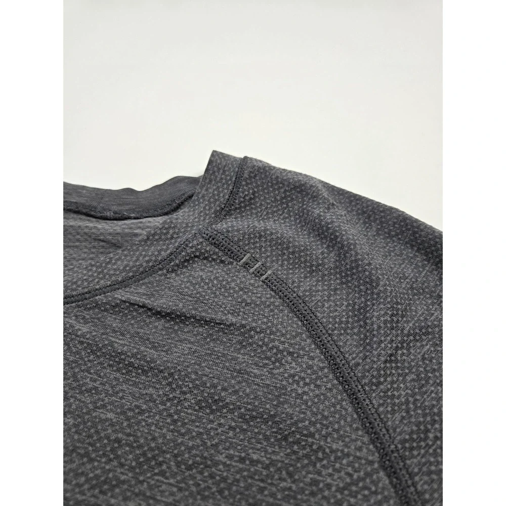 Lululemon Shirt Mens Small Gray Movement Is Medicine Athletic Training Tee